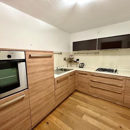 La Finestra Sulle Langhe - M3Langhe Apartment Cherasco Bagian luar foto