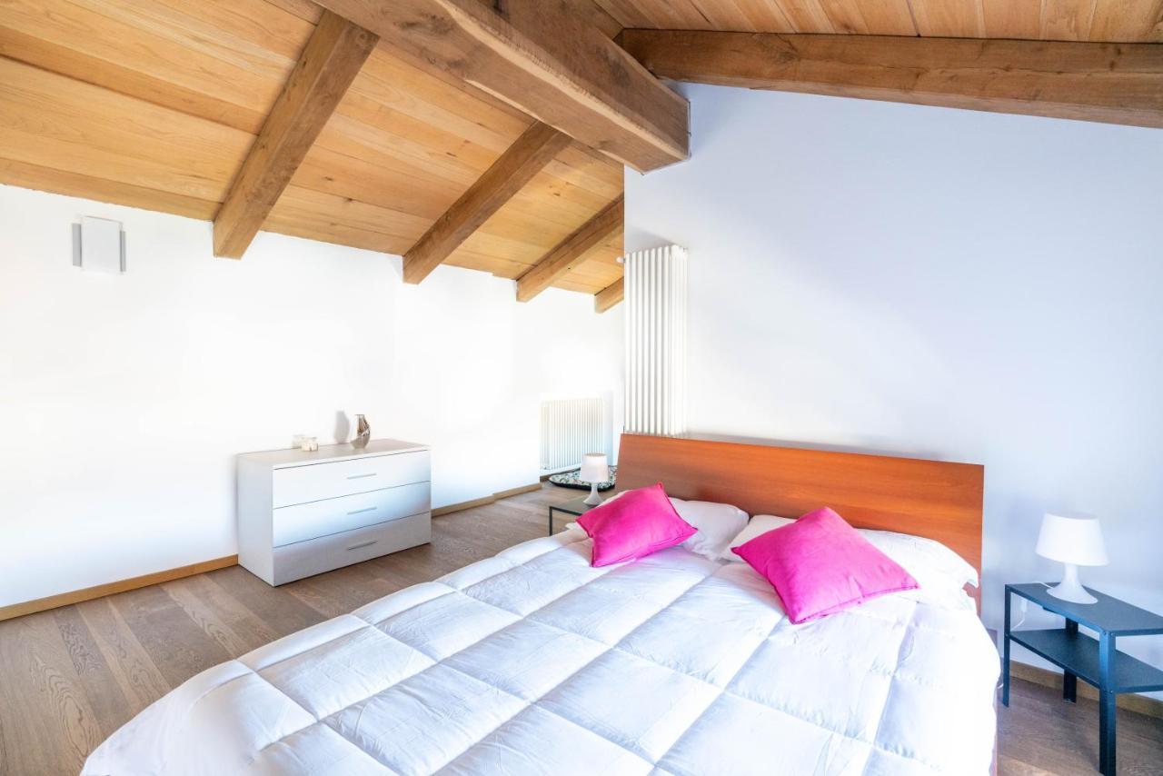 La Finestra Sulle Langhe - M3Langhe Apartment Cherasco Bagian luar foto