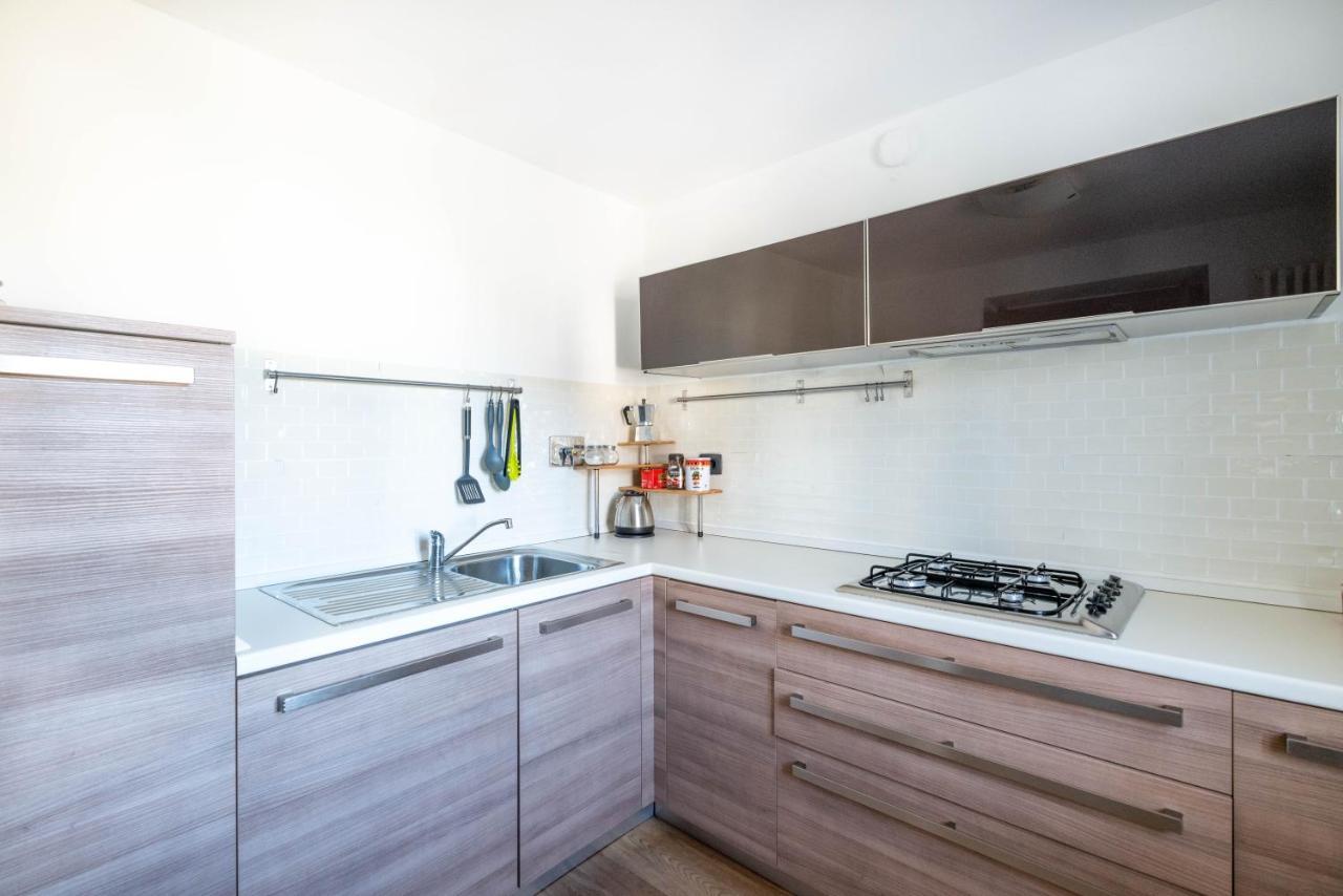 La Finestra Sulle Langhe - M3Langhe Apartment Cherasco Bagian luar foto