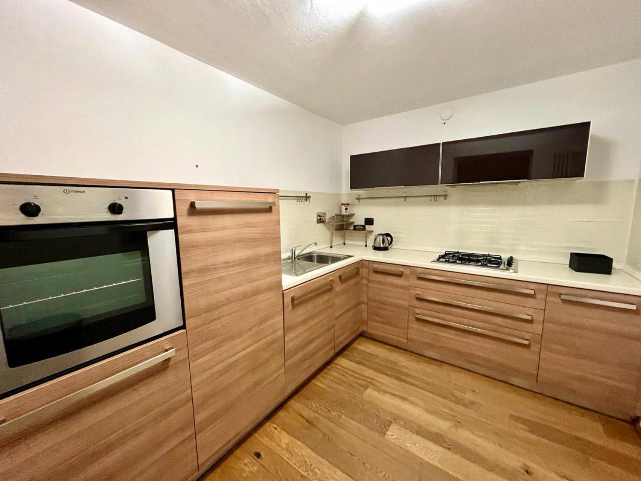 La Finestra Sulle Langhe - M3Langhe Apartment Cherasco Bagian luar foto